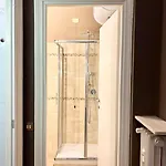 Romeasyoulike - Aura Vatican Rome